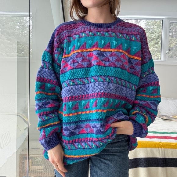 Vintage Sweaters - Vintage Vibrant Patterned Sweater